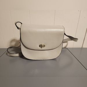 Lo & Sons Claremont Camera Bag Purse New without tags NWOT leather light grey